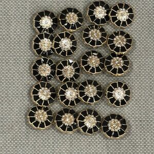20 pcs Flower Shank Buttons - 25mm - 1”